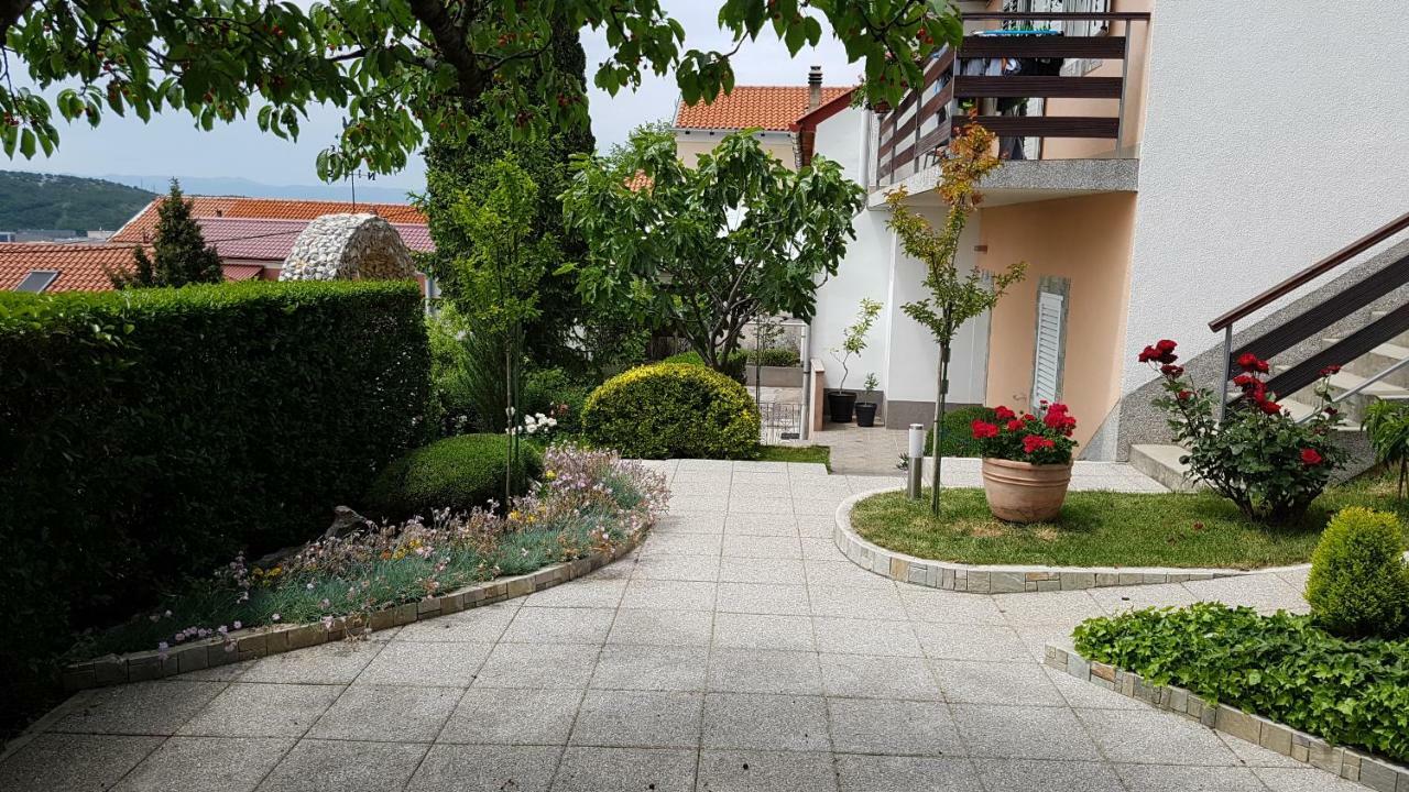 Apartman I Studio Apartman Majoli Kukuljanovo Luaran gambar